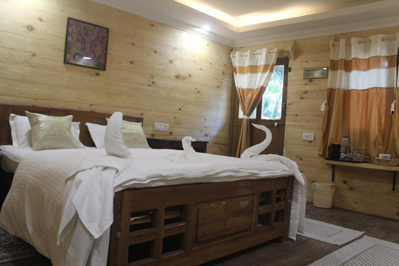 Sea Bird Beach Cafe & Cottages Morjim Eksteriør billede